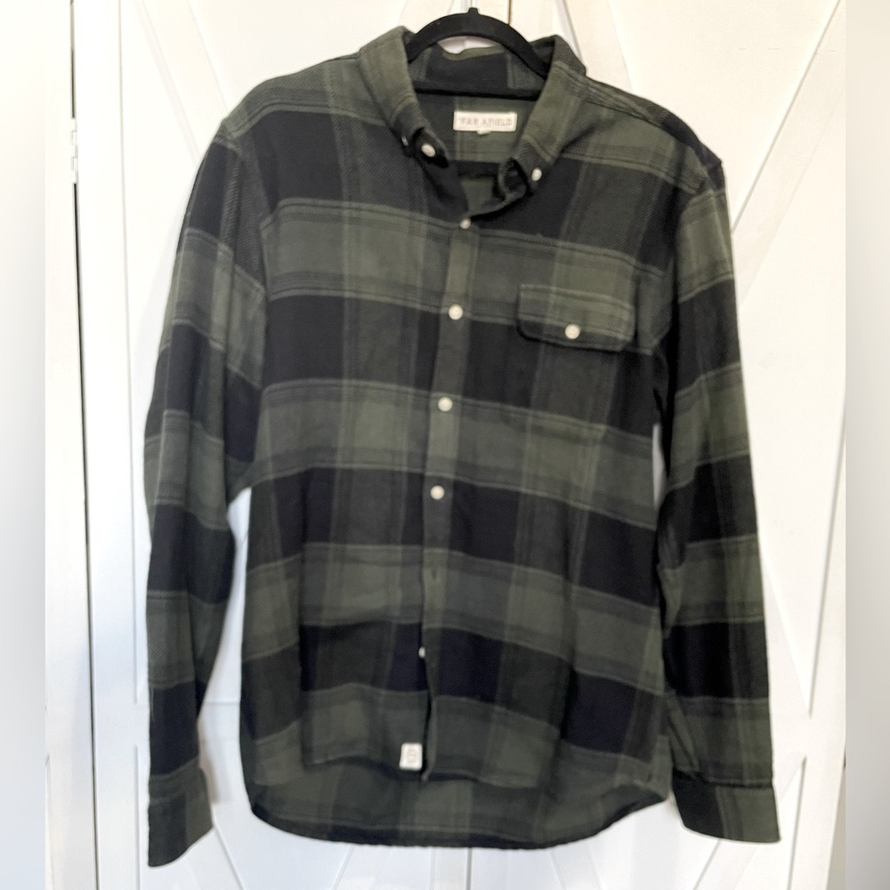 Far Afield Men’s Larry Flannel Plaid‎ Long Sleeve Button Down Shirt Size 3/L